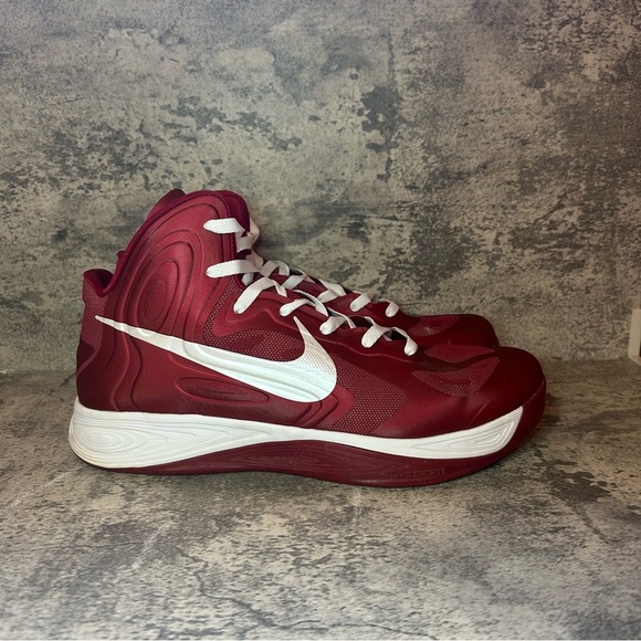 Nike Hyperfuse Basketball Shoes 525019-601 Mens sz 12 - red - Picture 1 of 6